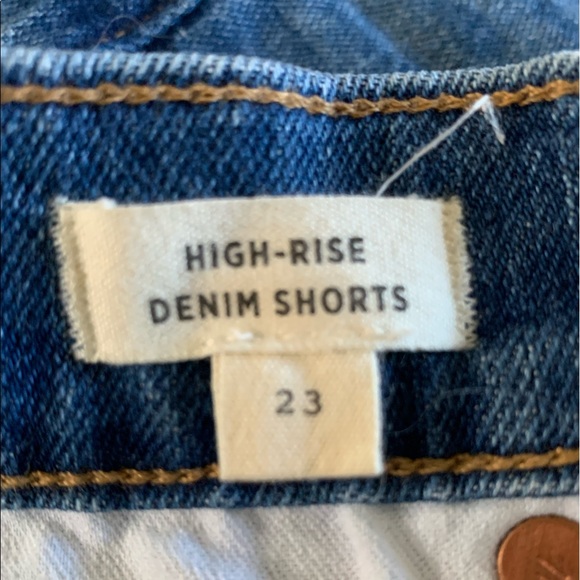 Madewell Button Front High Rise Denim Shorts - Size 23 - Picture 4 of 5